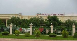 New World Casino Hotel có không gian cá cược rộng rãi 